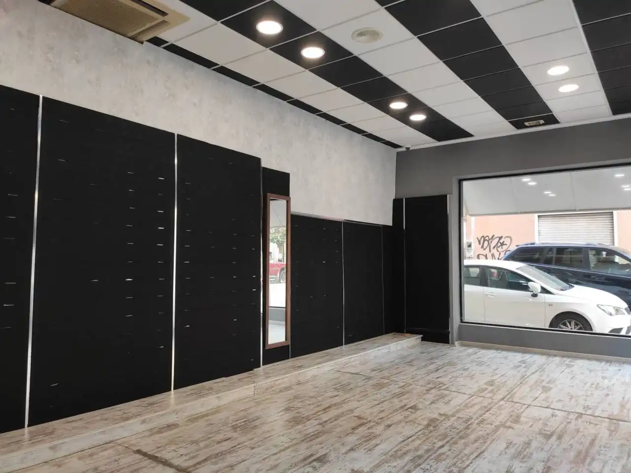 Locale commerciale in vendita a Fraternidad, imagen 2