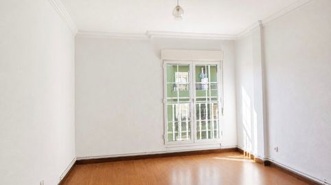 Foto 5 de Piso en venta en Calle Jose Posada Herera , Centro, Torrelavega
