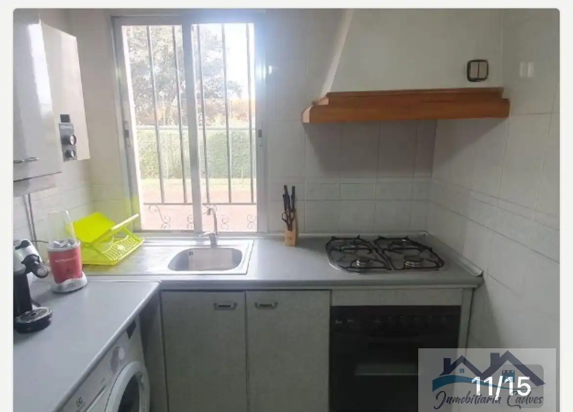 Cocina de Piso para compartir en Villaviciosa de Odón con Terraza