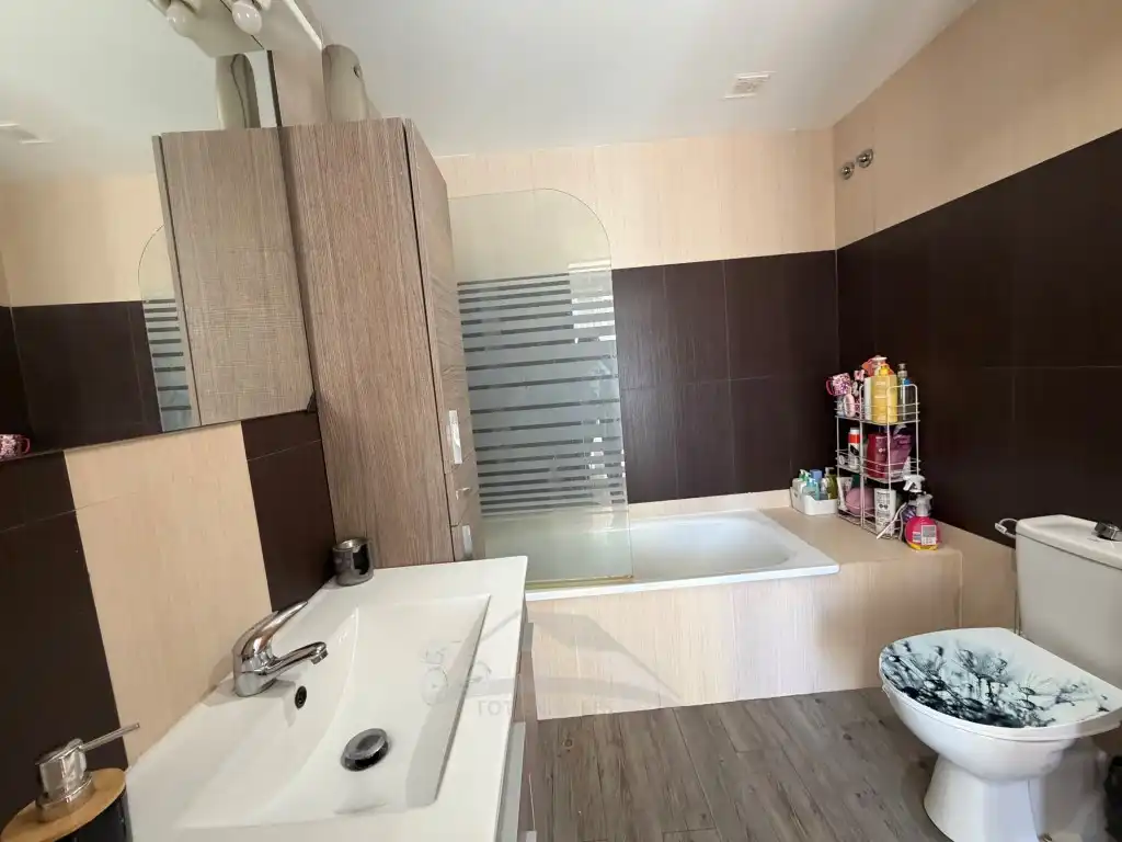 Villa zum Verkauf in Avenida Madrid De, imagen 27