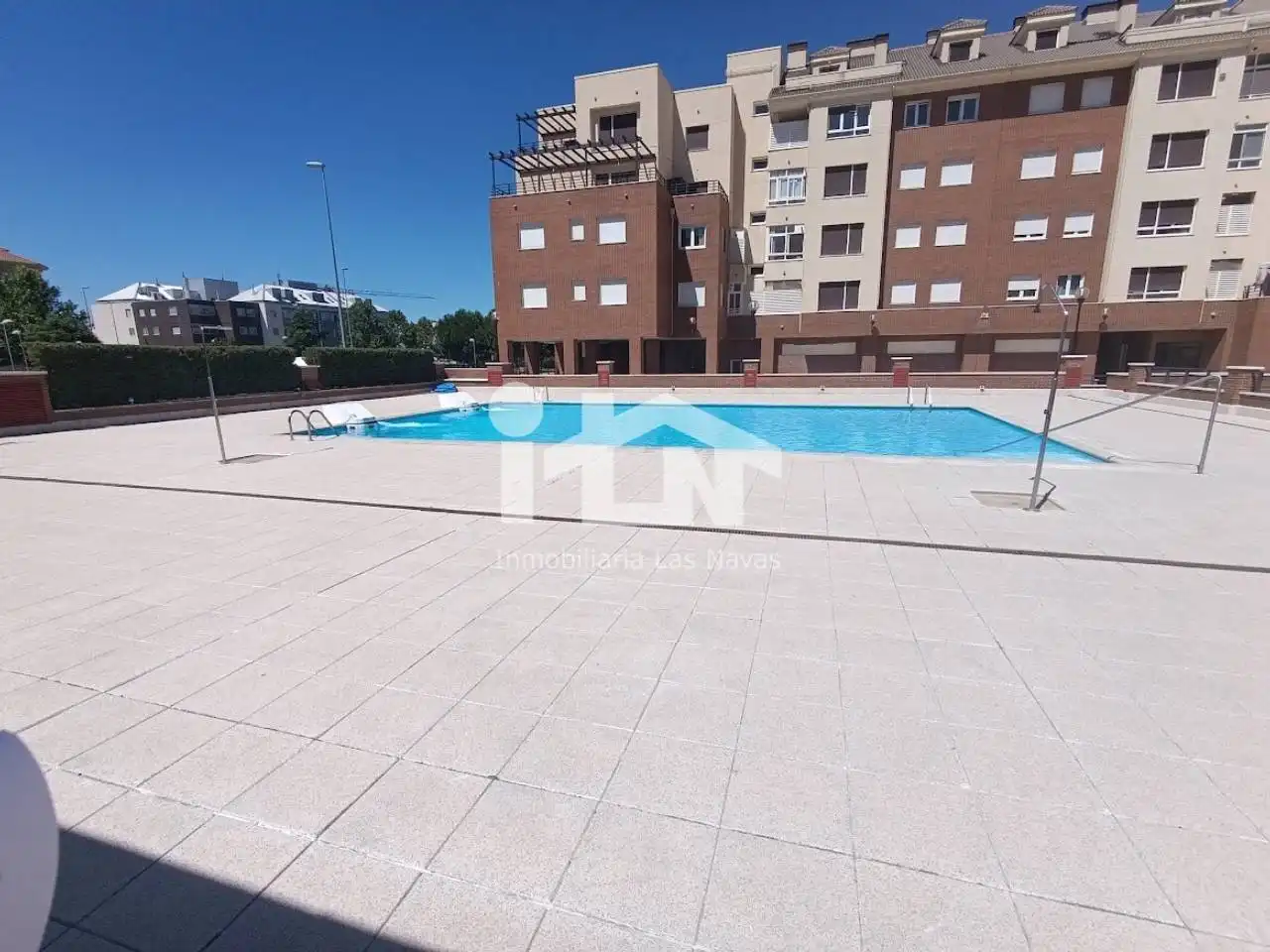 Piscina de Pis en venda en Ávila amb Calefacció, Traster i Piscina comunitària