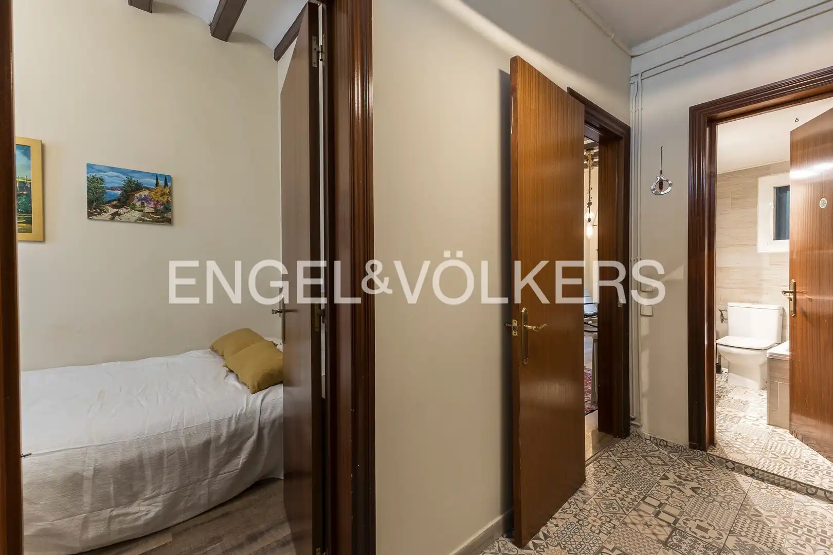 Wohnung zum Verkauf in Barcelona mit Heizung und Terrasse