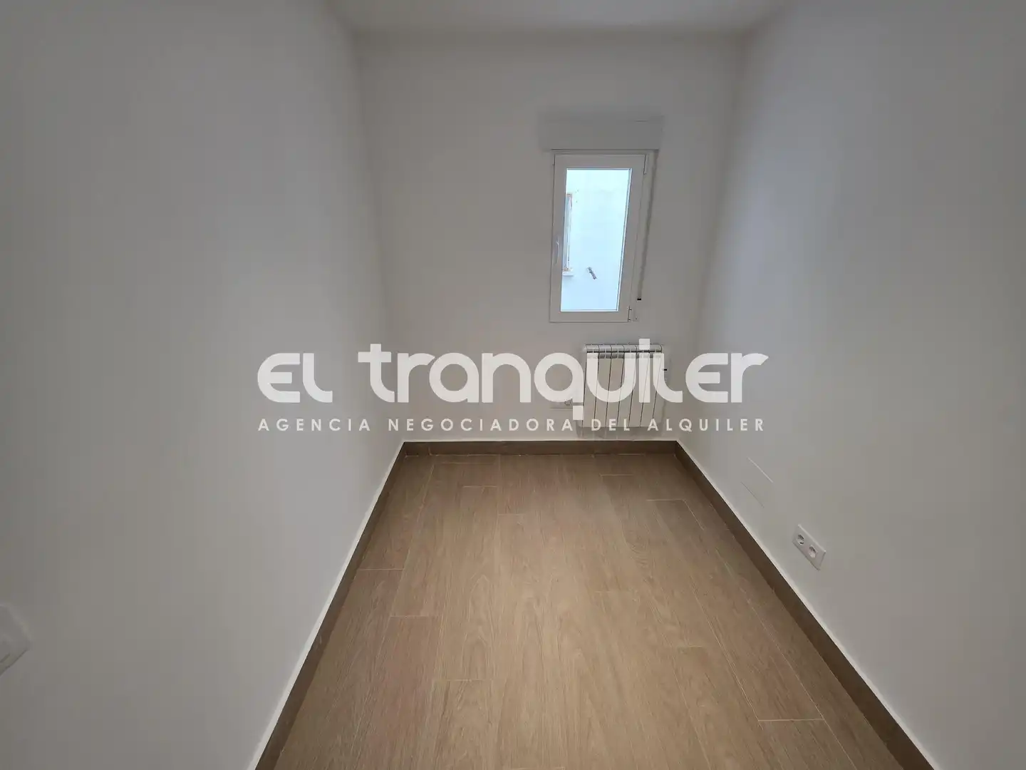 Bedroom of Flat for rent in Madrid  with Terrace and Washing machine