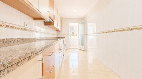 MAGNIFICA VIVIENDA  PLAZA DE GARAJE SITUADA EN LA PLAZA DE ESPAÑA, imatge 4