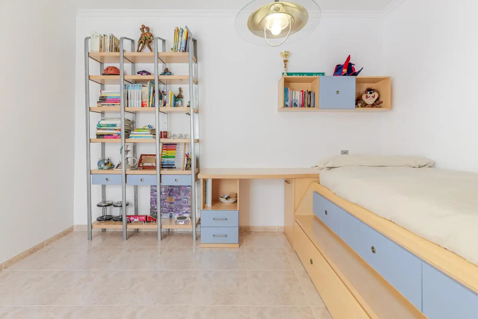 Habitación de Casa adosada en venta en Sagunto / Sagunt con Aire acondicionado, Calefacción y Terraza