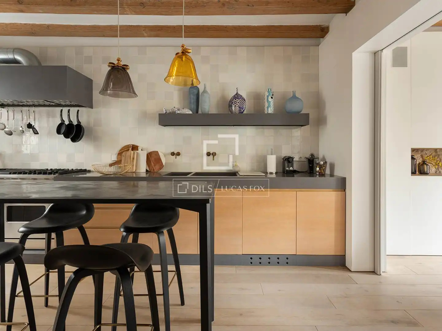 Kitchen of Flat for sale in Ciutat Vella