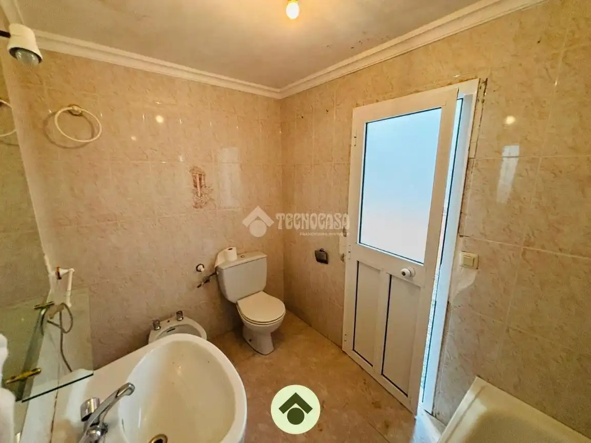Baño de Casa adosada en venta en Adamuz
