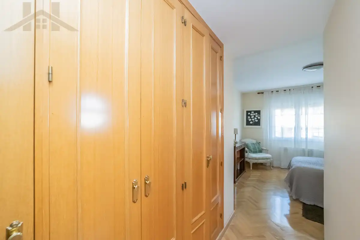 Bedroom of Attic for sale in Majadahonda  with Air Conditioner, Heating and Terrace