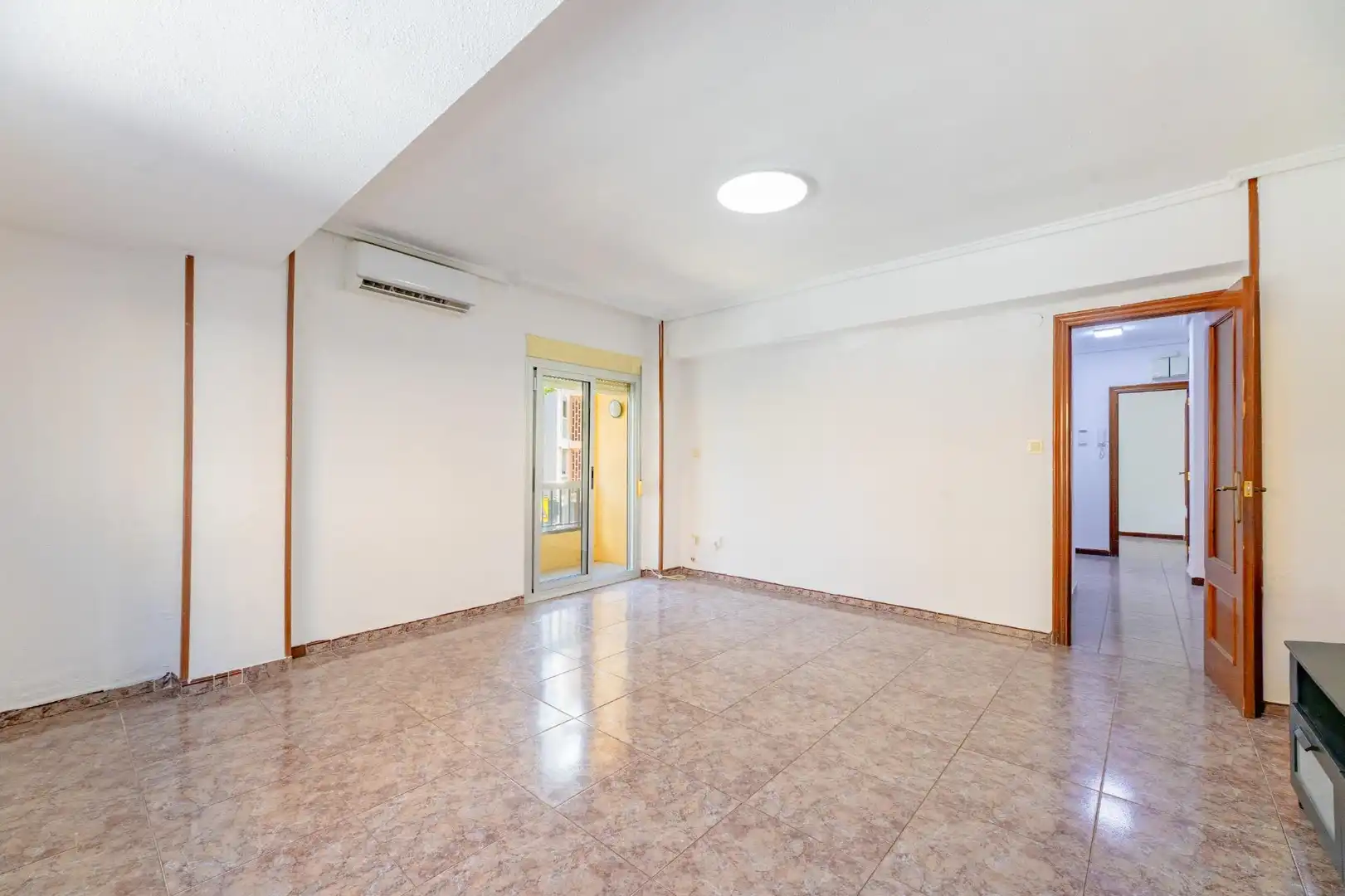 Flat for sale in Alboraya  with Air Conditioner and Alarm