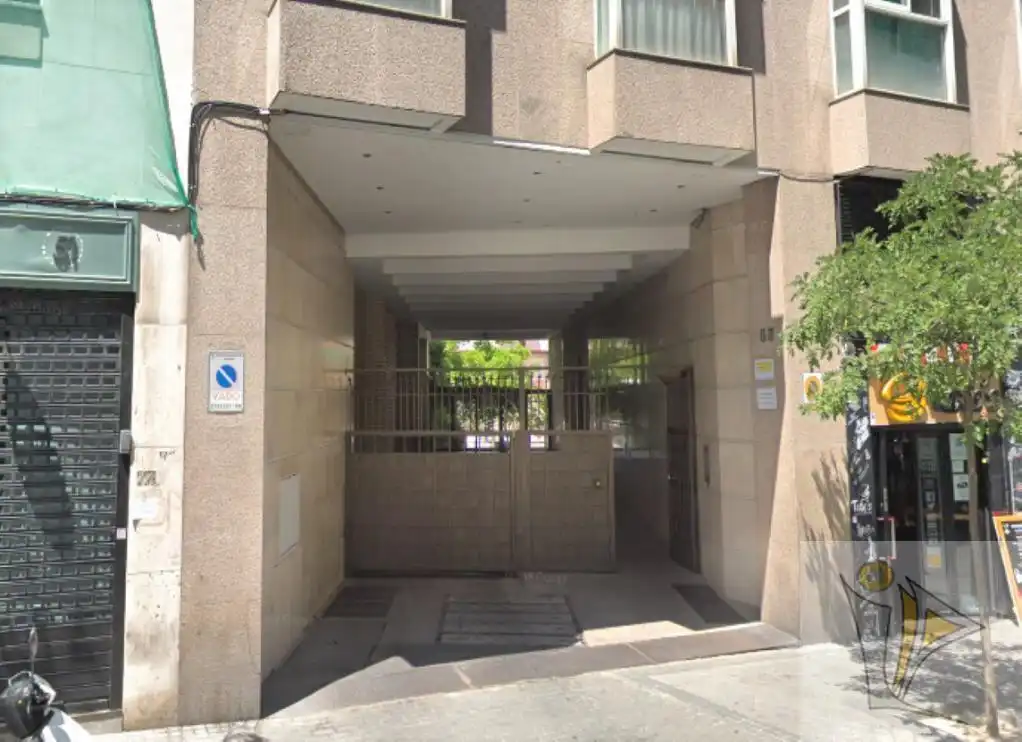Einzelparkplatz zum Verkauf in CL ALONSO CANO, imagen 2