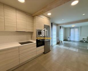 Kitchen of Apartment to rent in  Logroño  with Air Conditioner, Heating and Parquet flooring