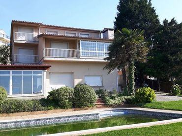 Villa avec balcon à vendre à Coruxo - Oia - Saiáns