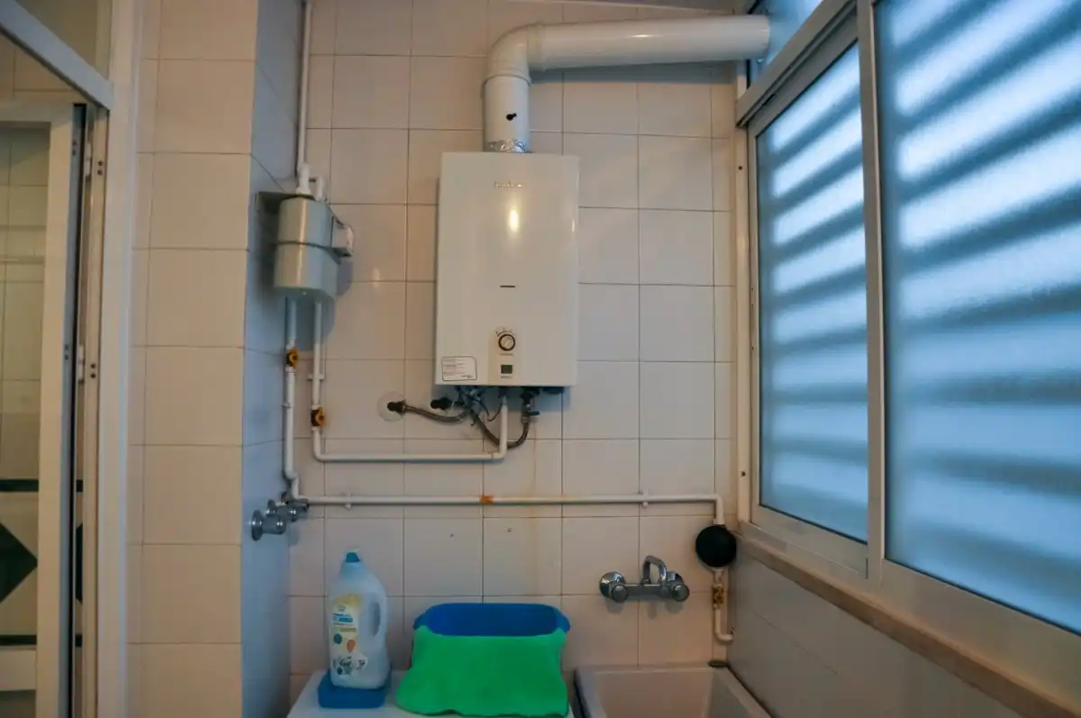 Bathroom of Flat for sale in Málaga  with Balcony