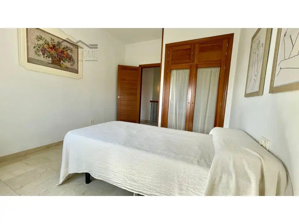 Dormitori de Casa o xalet en venda en Estepona