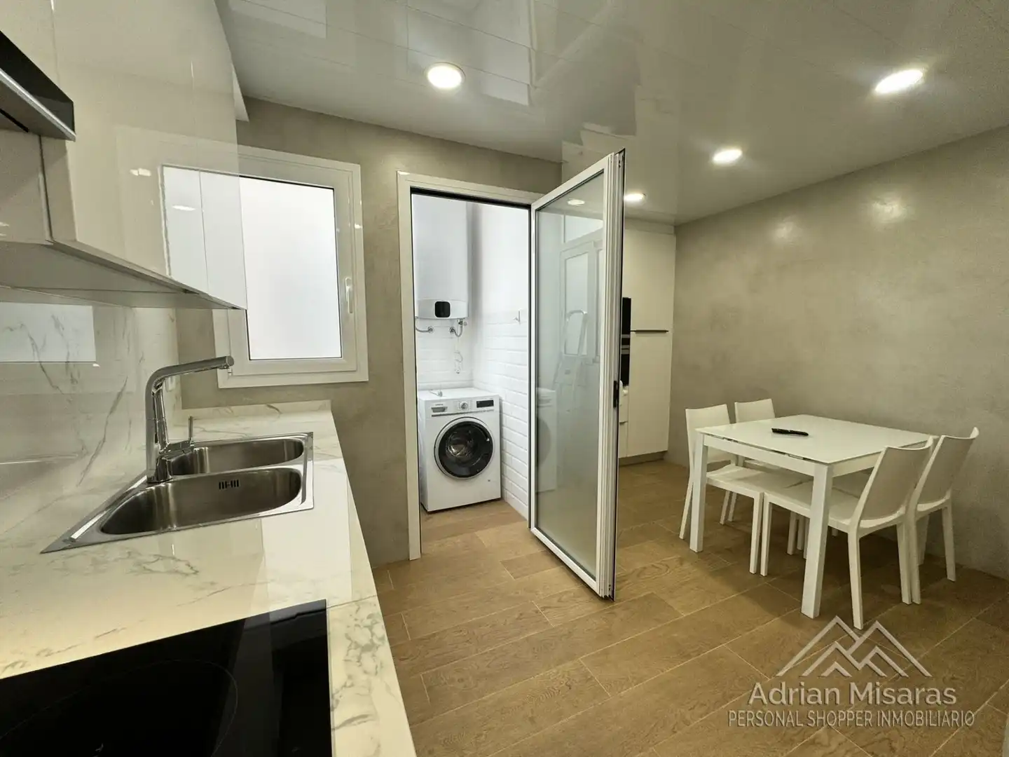 Cocina de Ático en venta en Barcelona con Aire acondicionado, Terraza y Amueblado