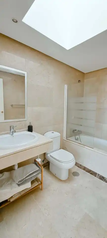 Attic for rent in La Duquesa