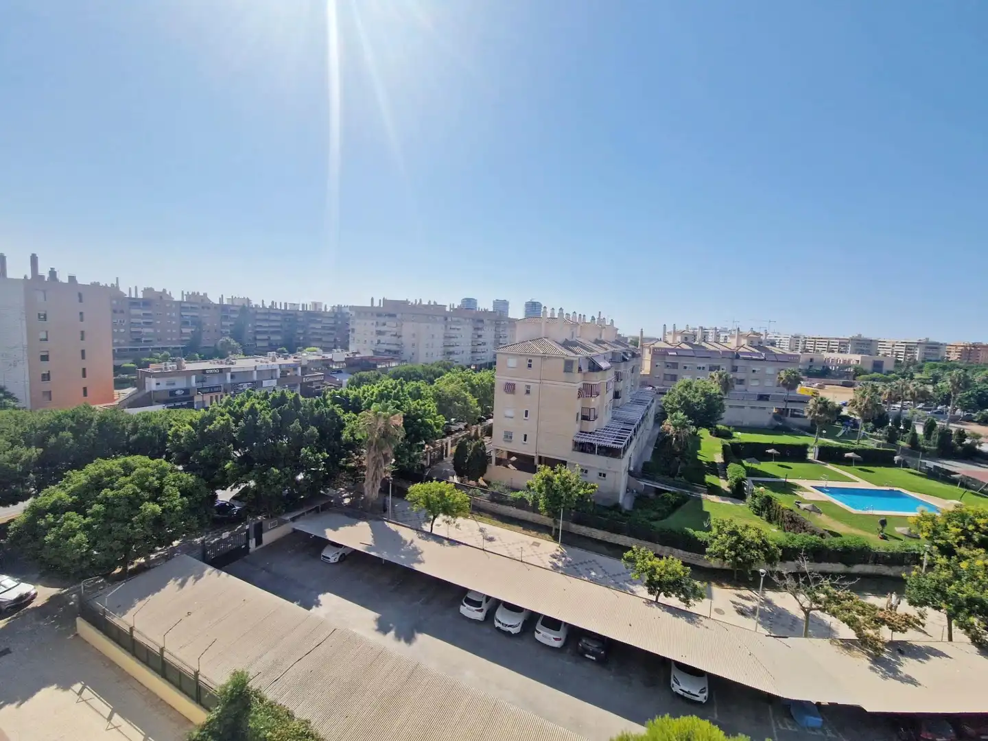 Vista exterior de Àtic en venda en Málaga amb Aire condicionat, Calefacció i Jardí privat