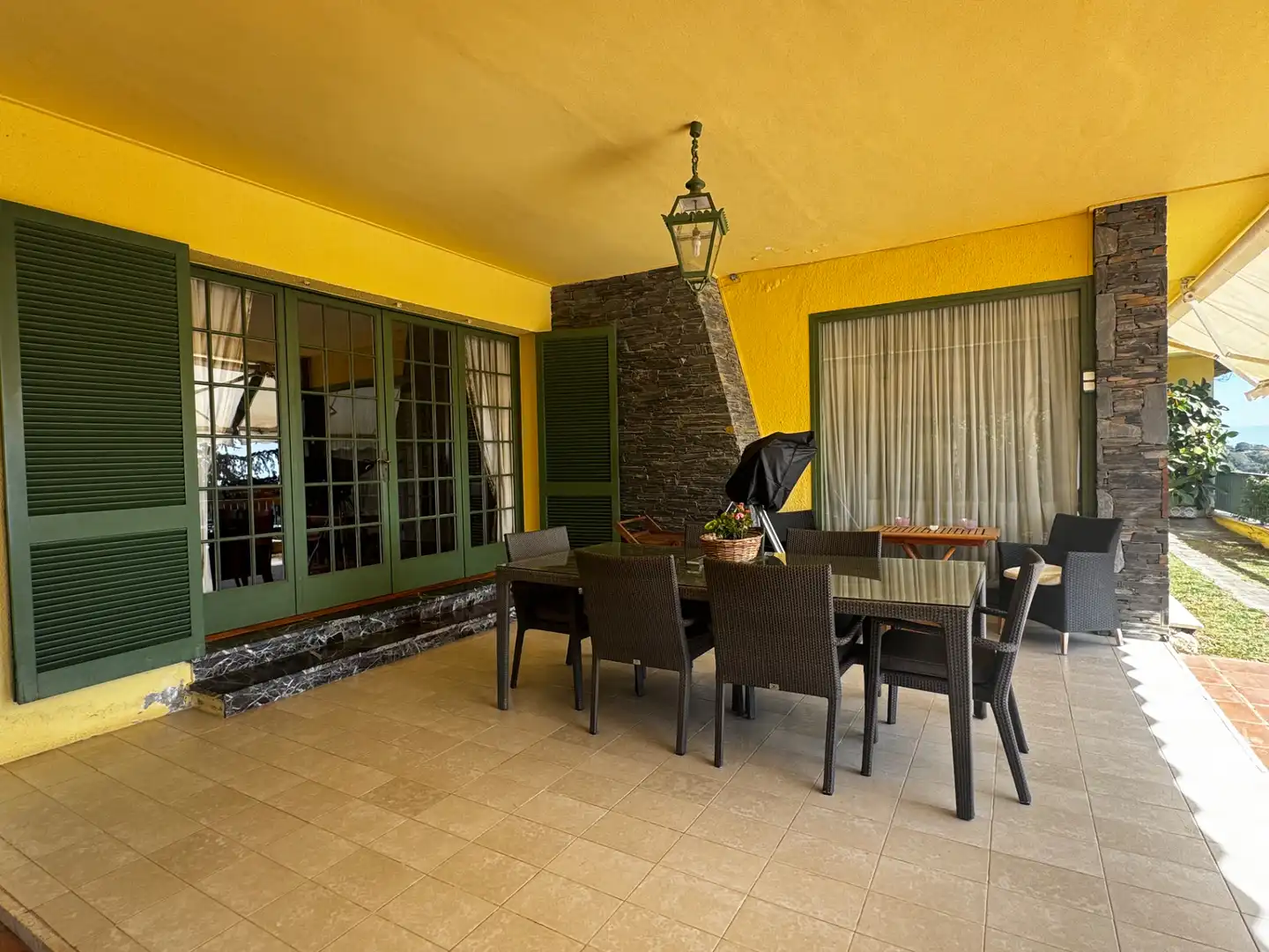 Terraza de Casa o chalet en venta en Badalona con Aire acondicionado, Calefacción y Jardín privado