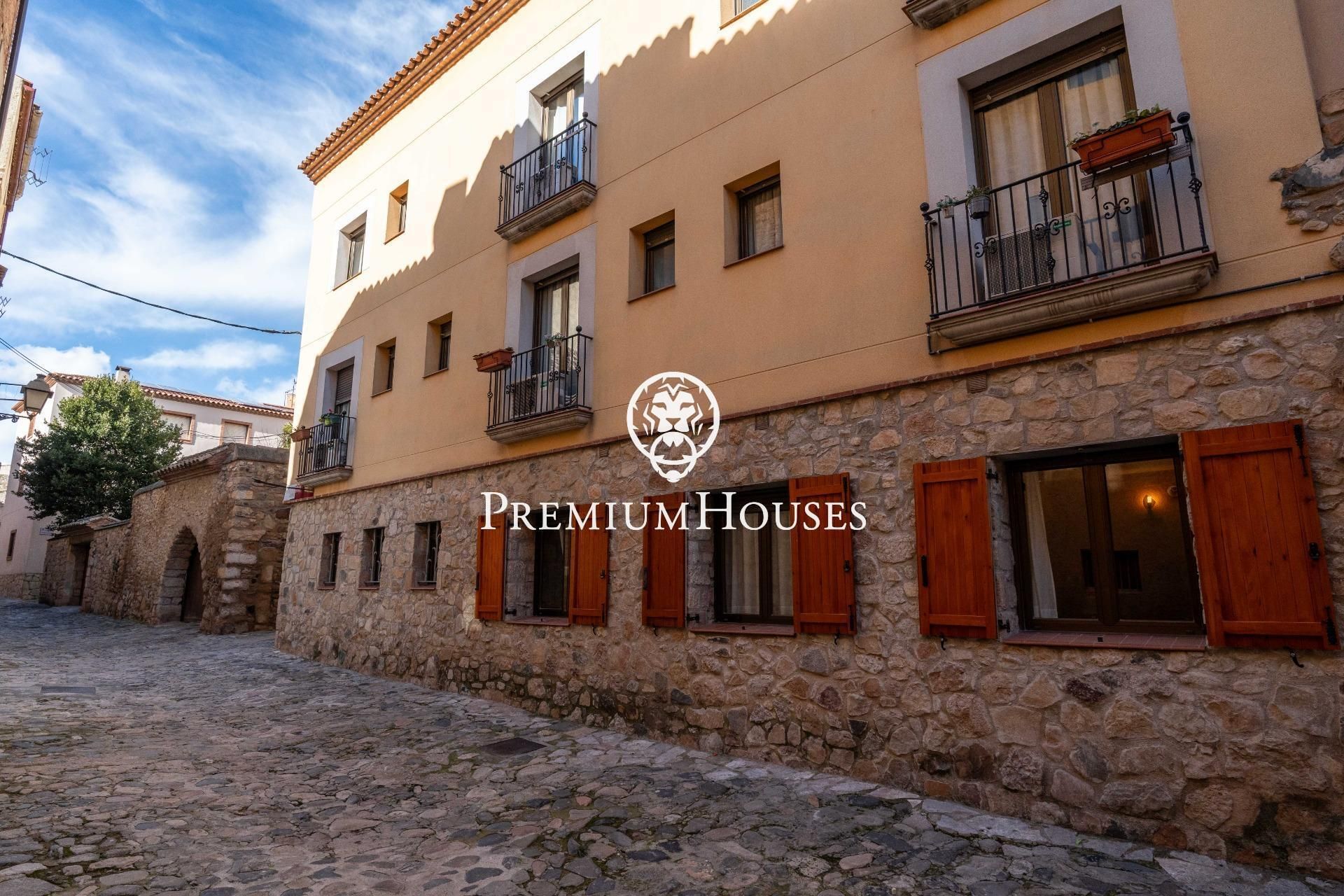 Vista exterior de Edificio en venta en Montblanc