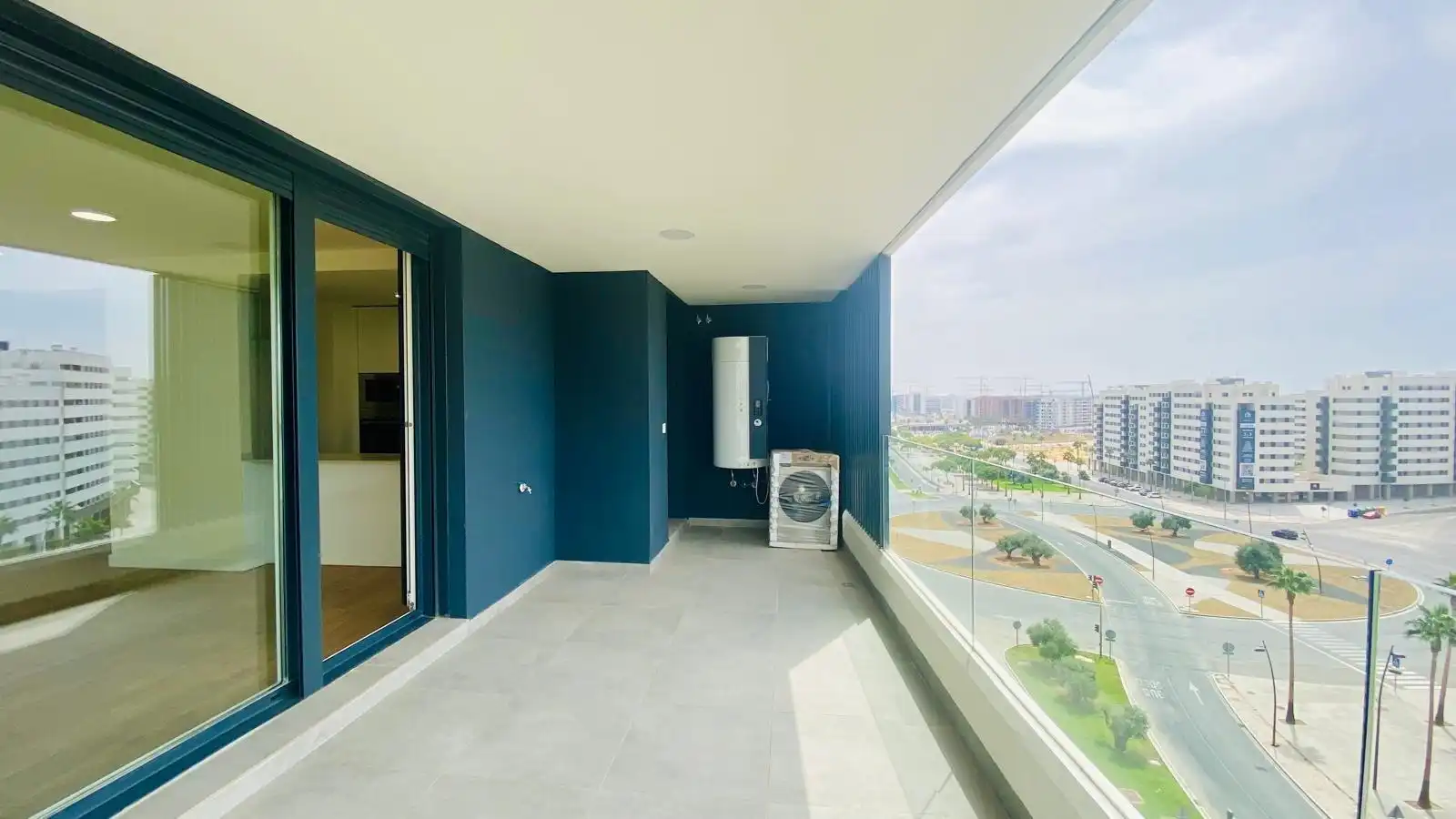 Appartamento con piscina in affitto a Avenida Manuel Clavero Arévalo, imagen 10