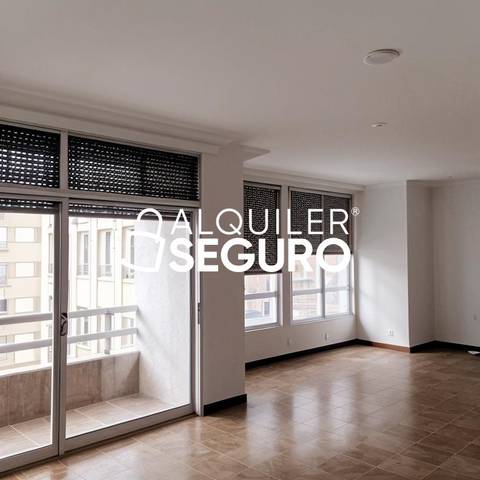 Piso en Alquiler en Constitución en Turís