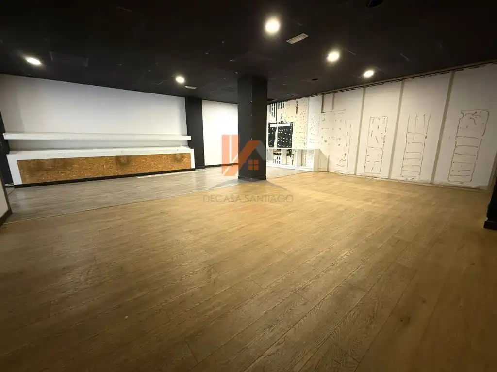 Local comercial de lloguer a Avenida Rosalia Castro 25, imagen 13