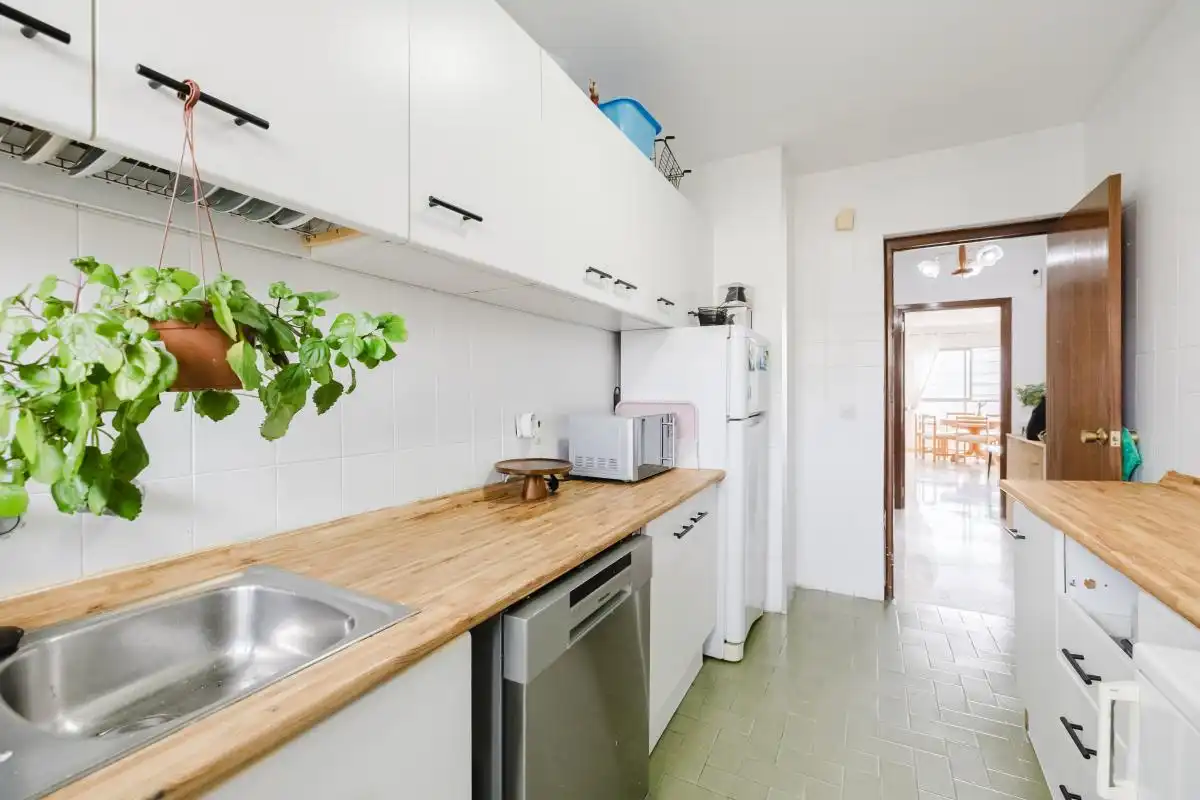 Kitchen of Flat for sale in Málaga  with Air Conditioner, Heating and Private garden