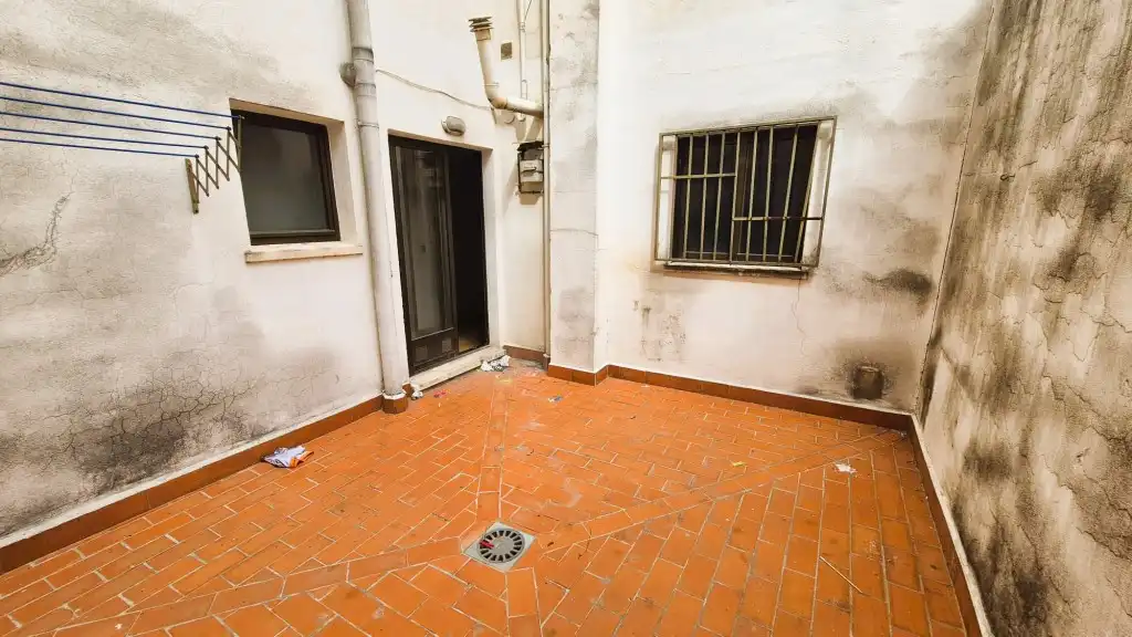 Terraza de Piso en venta en Torrent con Balcón