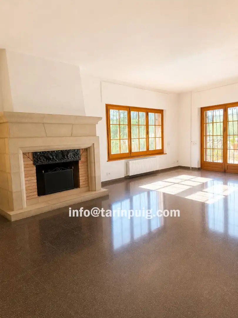 Sala de estar de Casa o chalet en venta en Begues con Aire acondicionado, Calefacción y Jardín privado