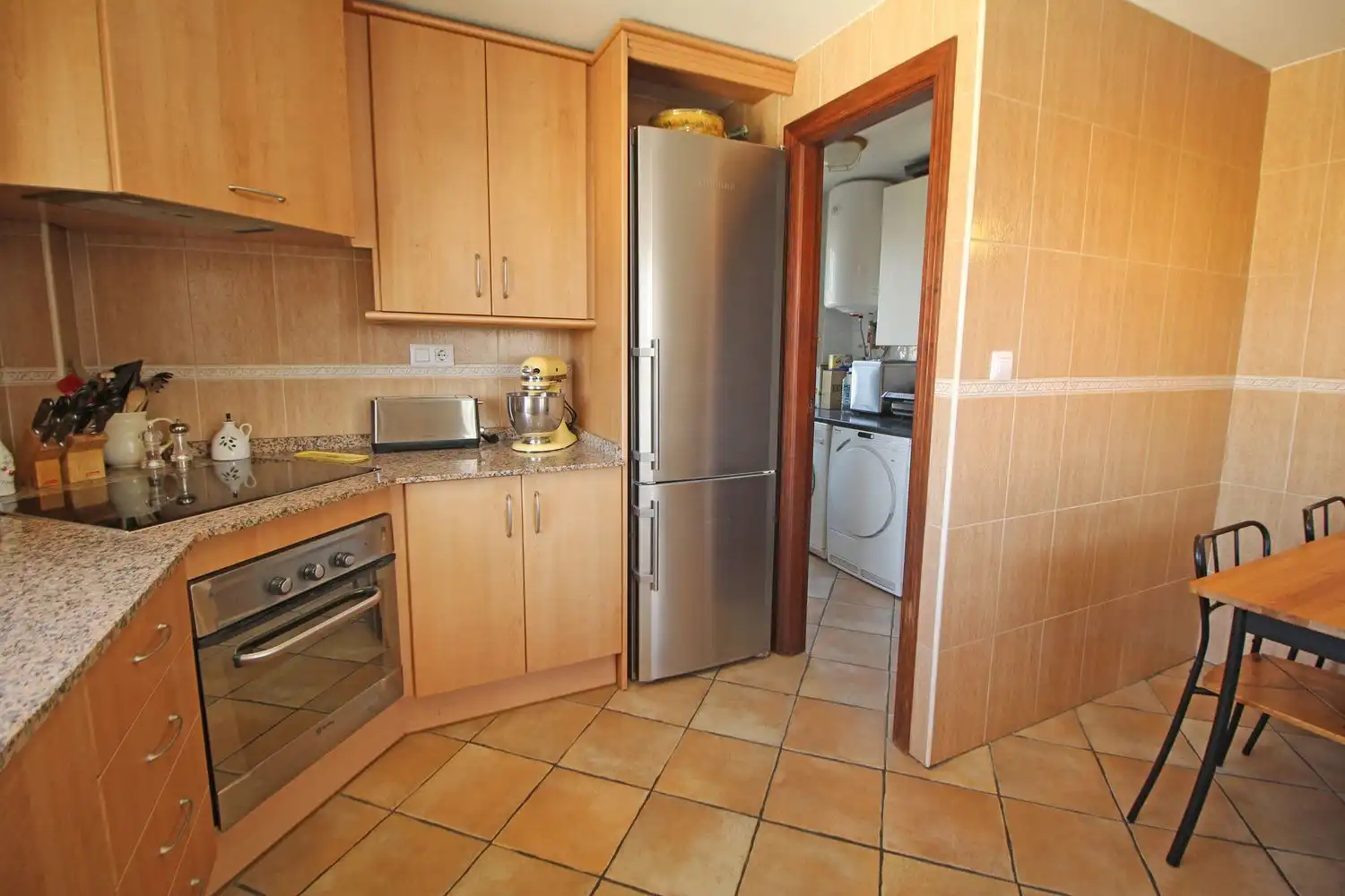 Detached house with pool for sale in Calle El Llimoner 10, imagen 5