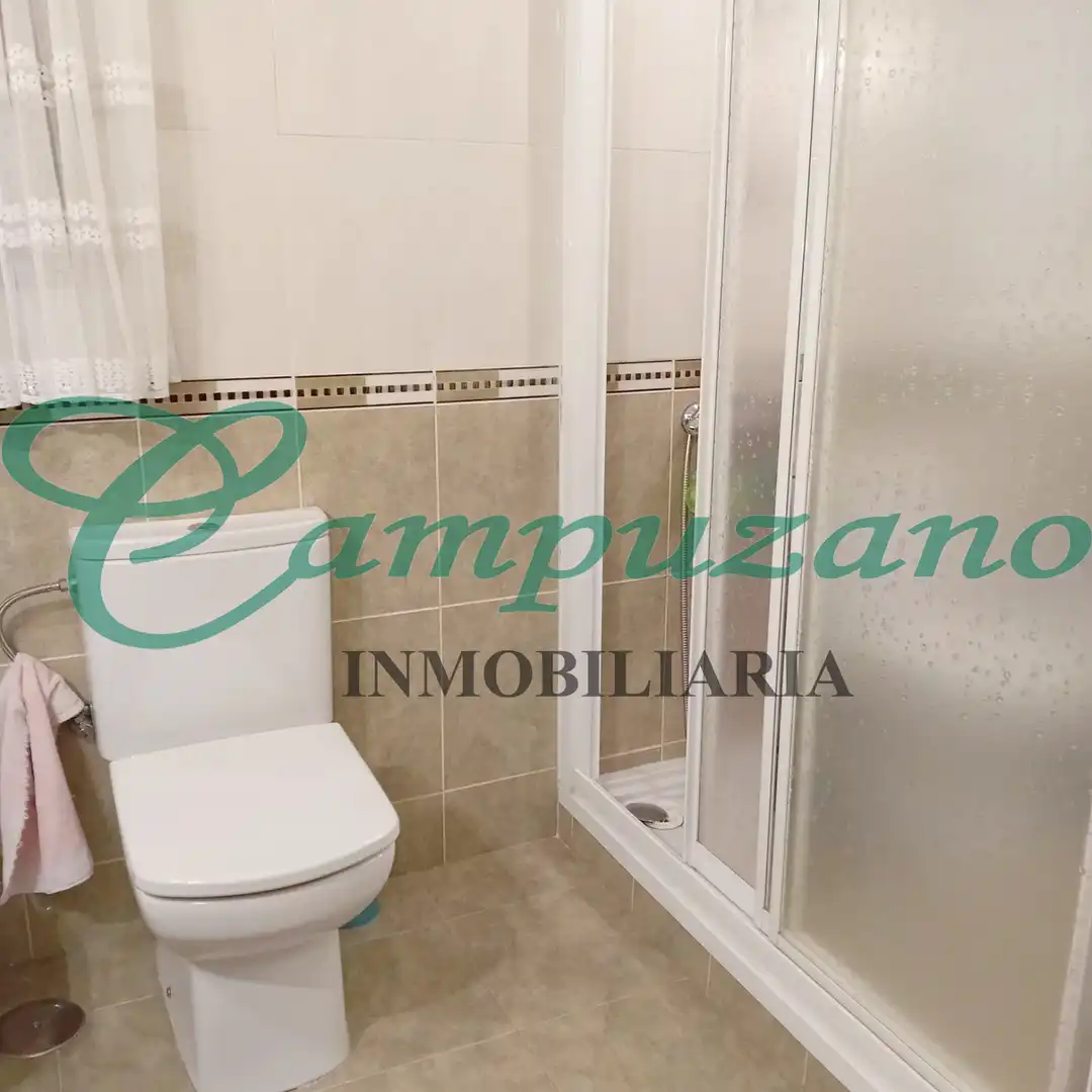 Badezimmer von Wohnung zum Verkauf in Torrejón de la Calzada mit Terrasse, Möbliert und Balkon