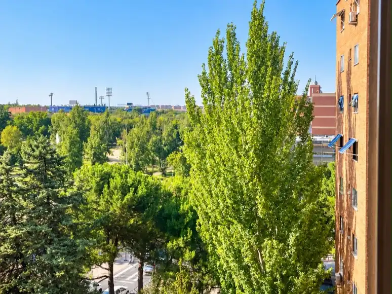 Exterior view of Flat for sale in Leganés  with Air Conditioner and Terrace