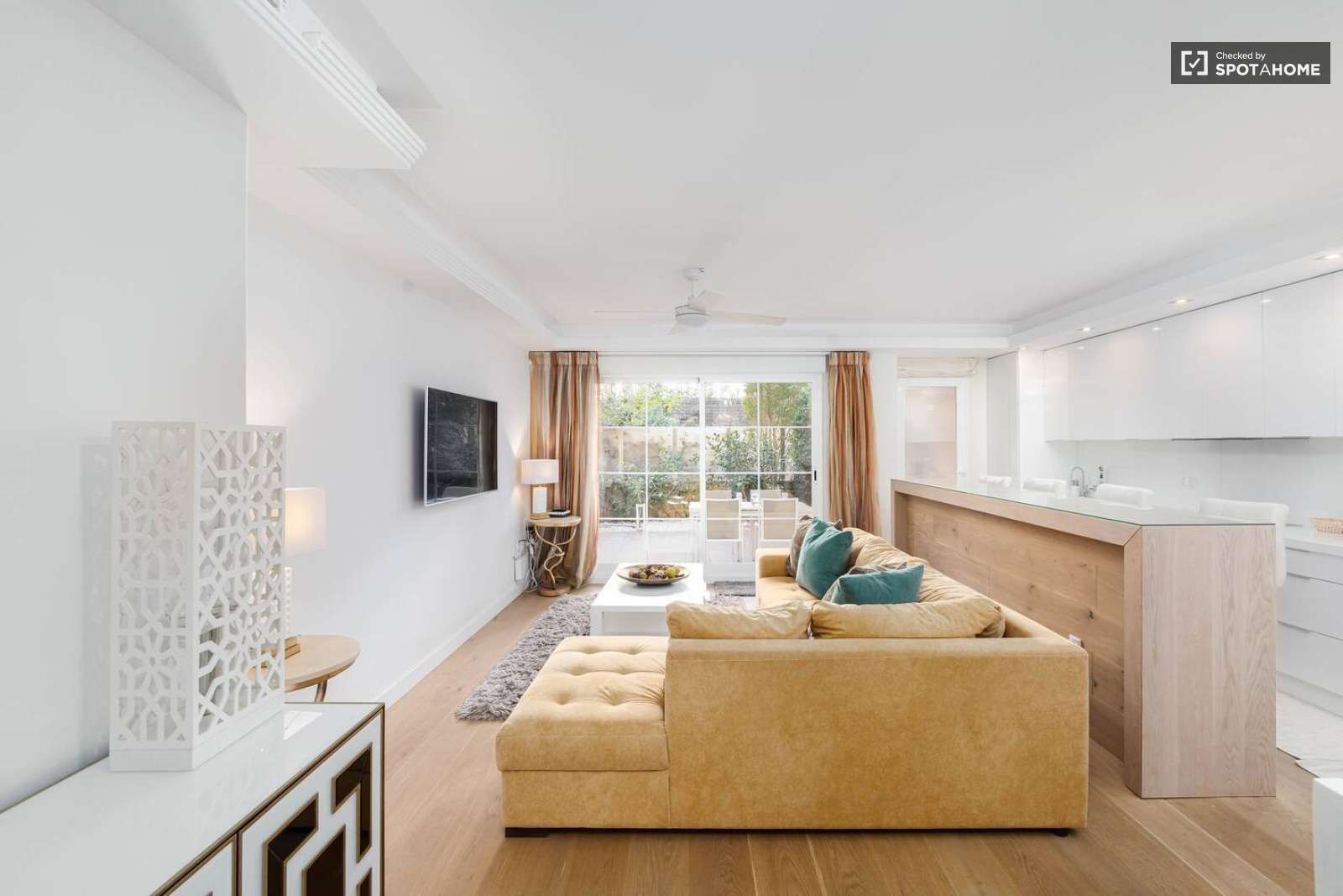 Apartment to share in Romana Playa