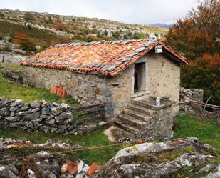 Vista exterior de Casa o xalet en venda en Soba amb Terrassa