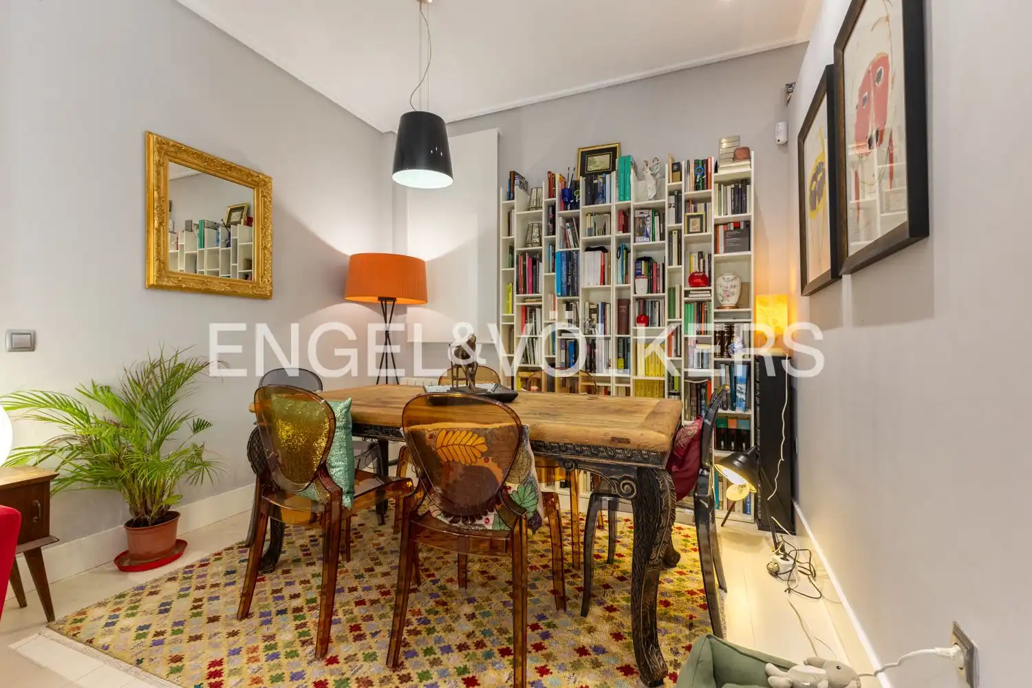 Comedor de Piso en venta en Valencia con Aire acondicionado, Calefacción y Balcón