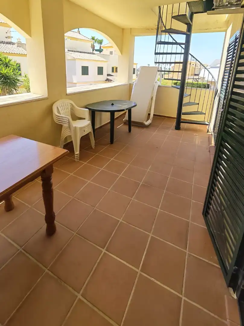 Terrasse von Dachboden zur Miete in Zahara de los Atunes mit Klimaanlage, Terrasse und Möbliert