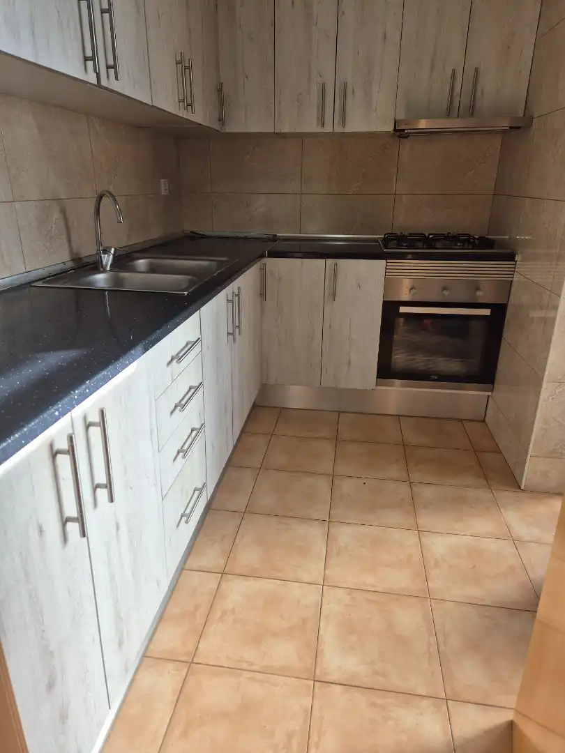 Cocina de Piso en venta en Terrassa con Terraza, Horno y Balcón