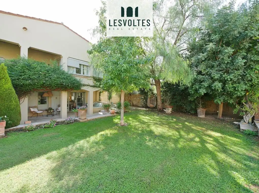 Casa con piscina en venta en calle Daró, imagen 3