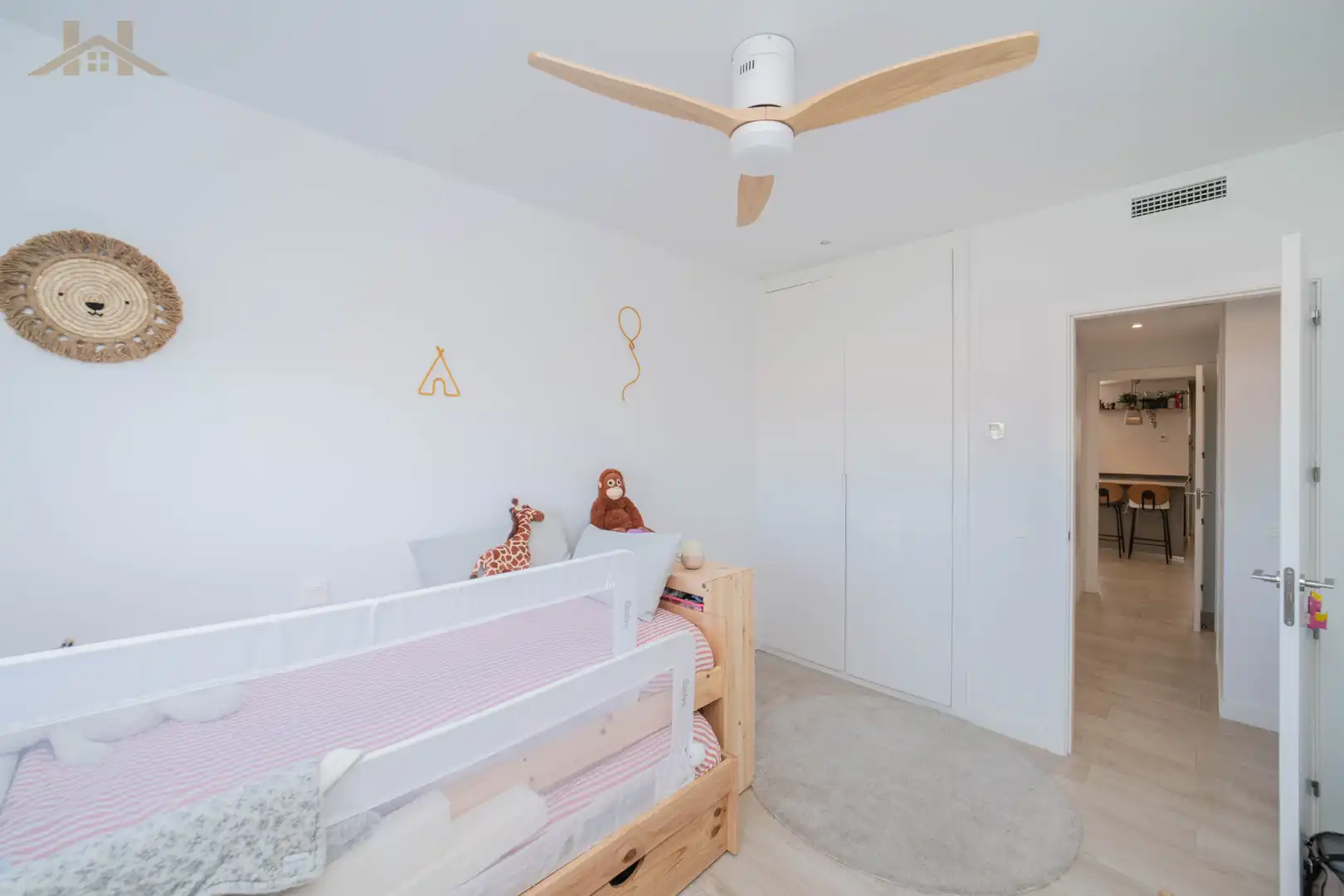 Habitación de Piso en venta en Boadilla del Monte con Aire acondicionado, Calefacción y Jardín privado