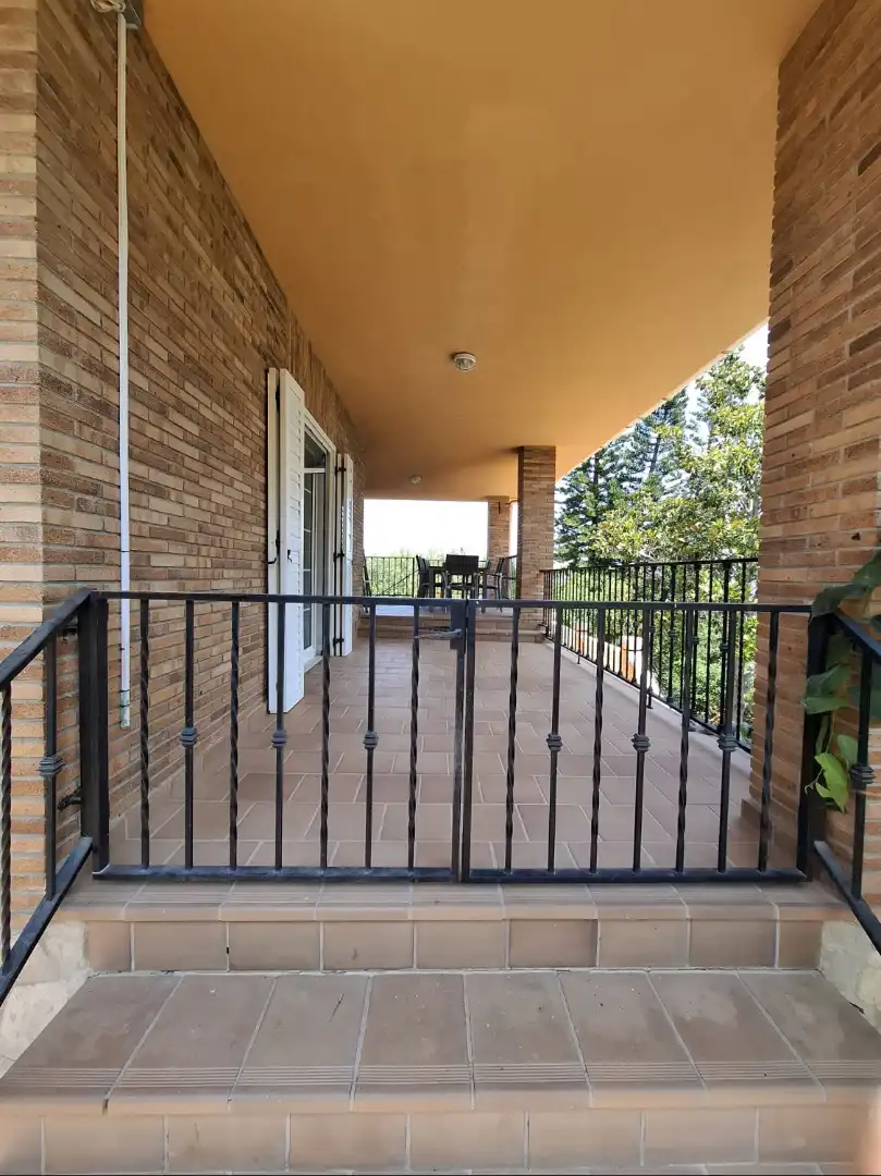 Terrace of Houses for rent in Picassent  with Heating, Private garden and Parquet flooring