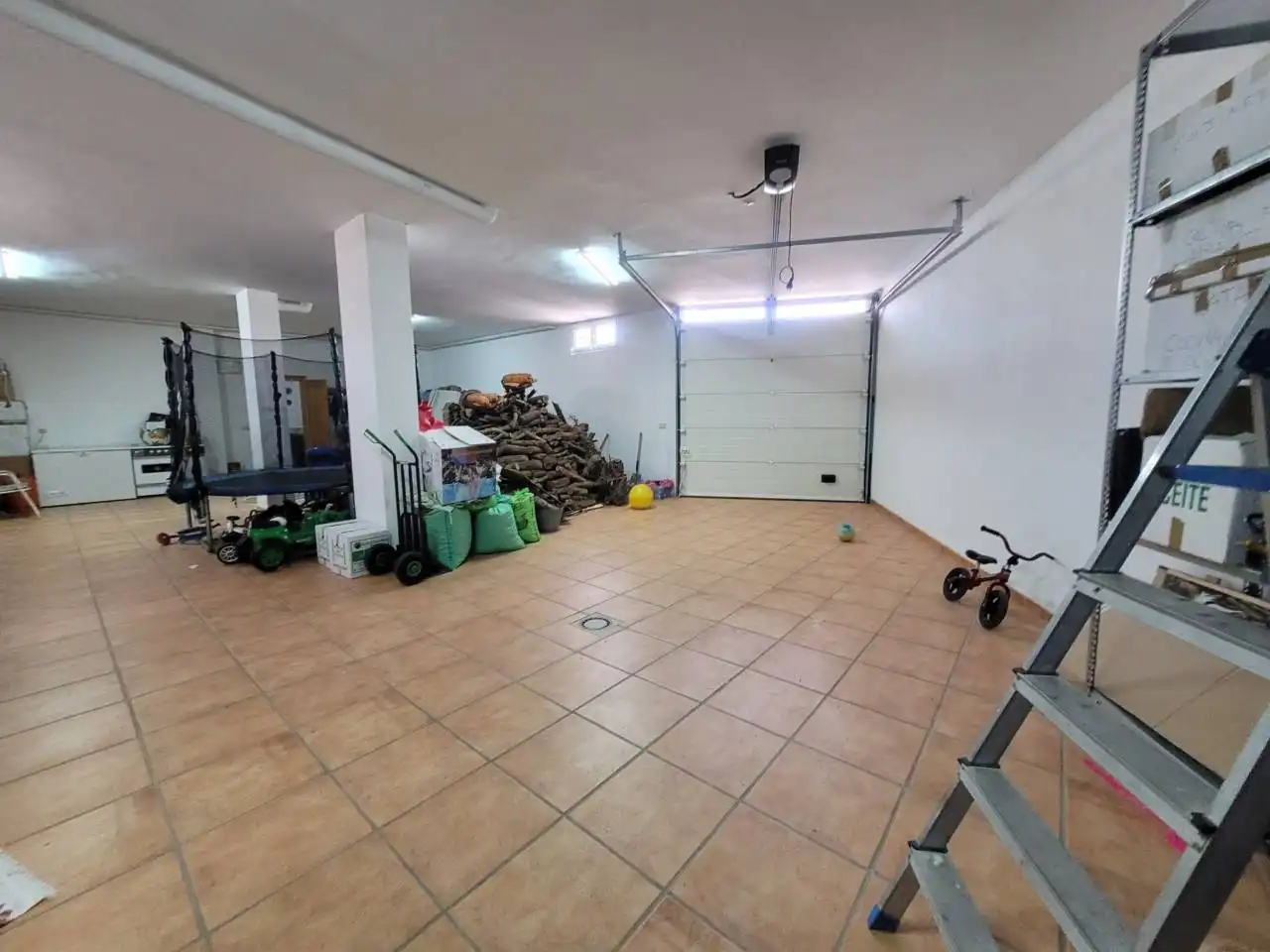 Chalet con piscina en venta en Baza, imagen 48