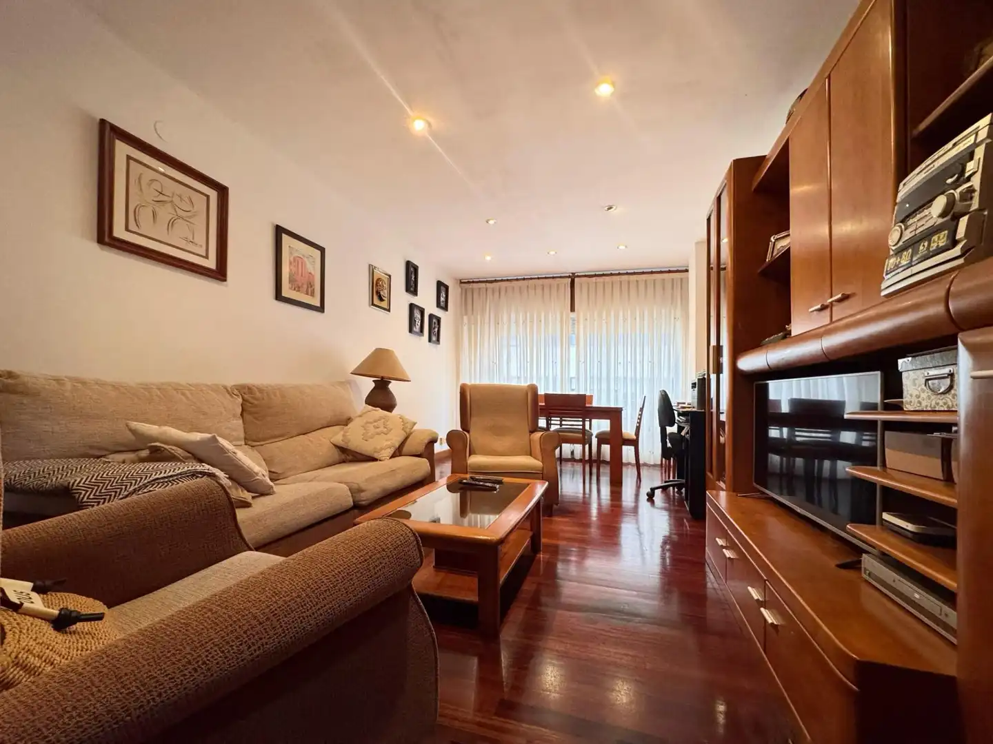 Sala de estar de Piso en venta en Pontevedra Capital  con Calefacción y Trastero