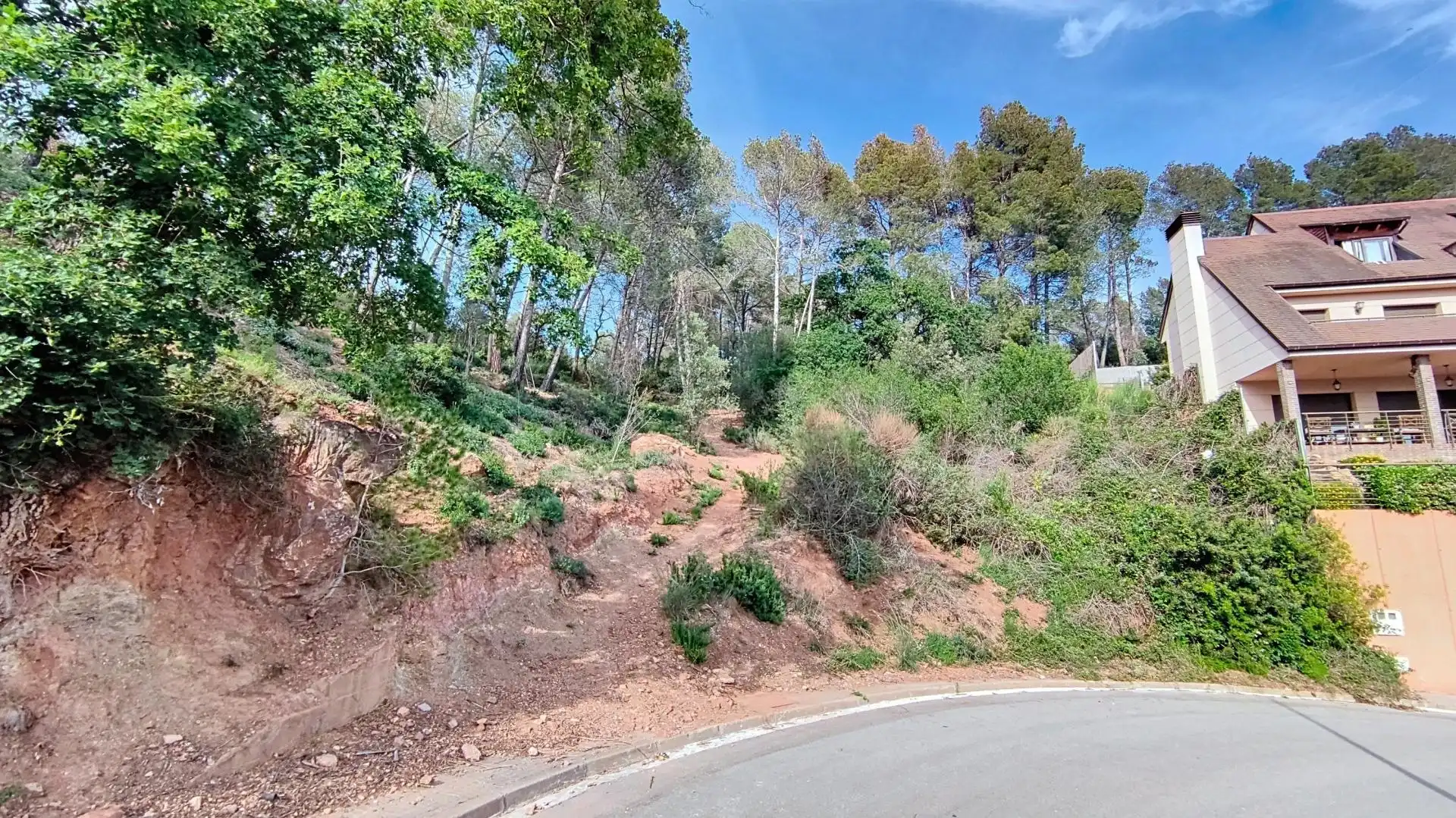 Terreno residencial en venta en Molins de Rei, imagen 3