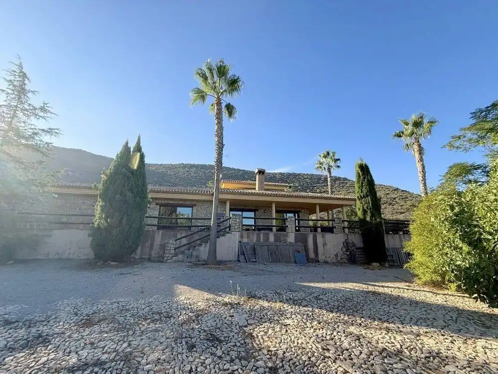 Vista exterior de Finca rústica en venta en Colomera con Calefacción, Terraza y Piscina