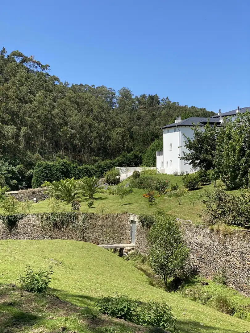 Edificio en venta en Luarca - Camino de Portizuelo, Valdés - Luarca
