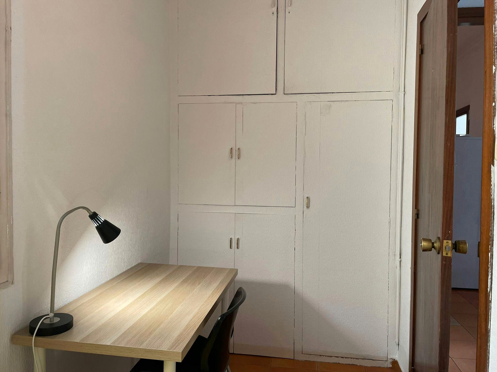 Piso para compartir en N/A, Barri Gòtic