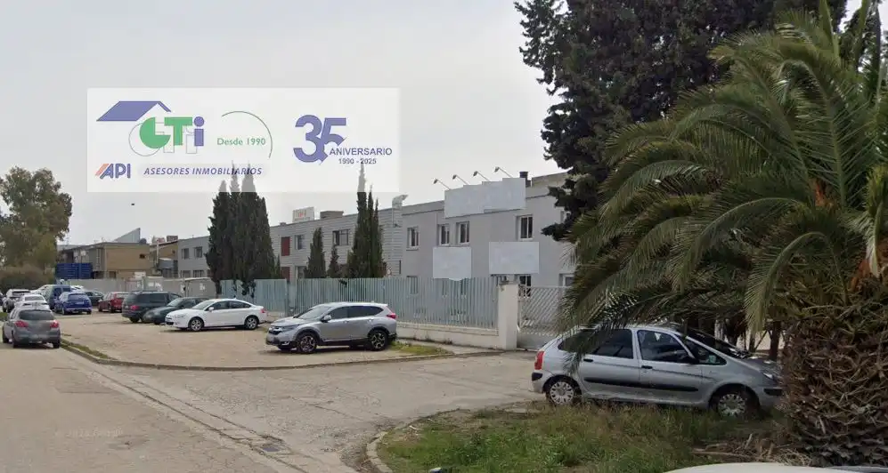 Industrial building for sale in C/ E