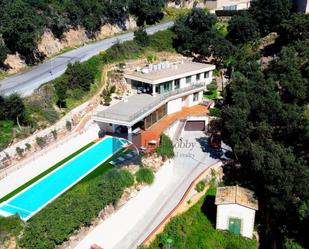 Exterior view of House or chalet for sale in Sant Feliu de Guíxols  with Air Conditioner, Heating and Terrace