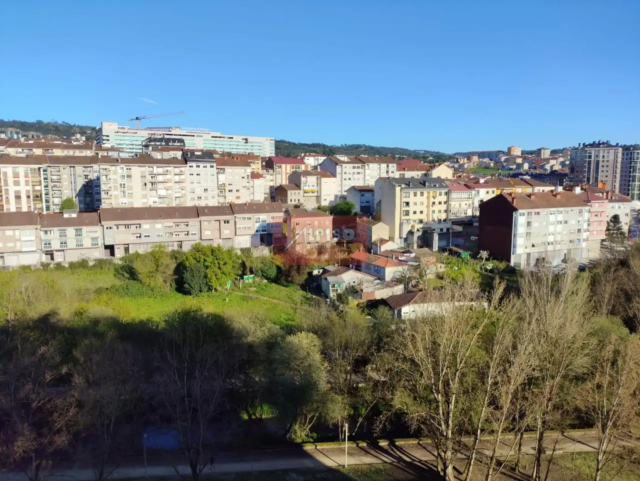 Außenansicht von Wohnung zum Verkauf in Ourense Capital  mit Heizung und Balkon
