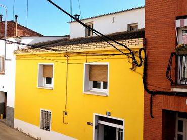 Adossat amb balcó en venda a Calle Barranco 13